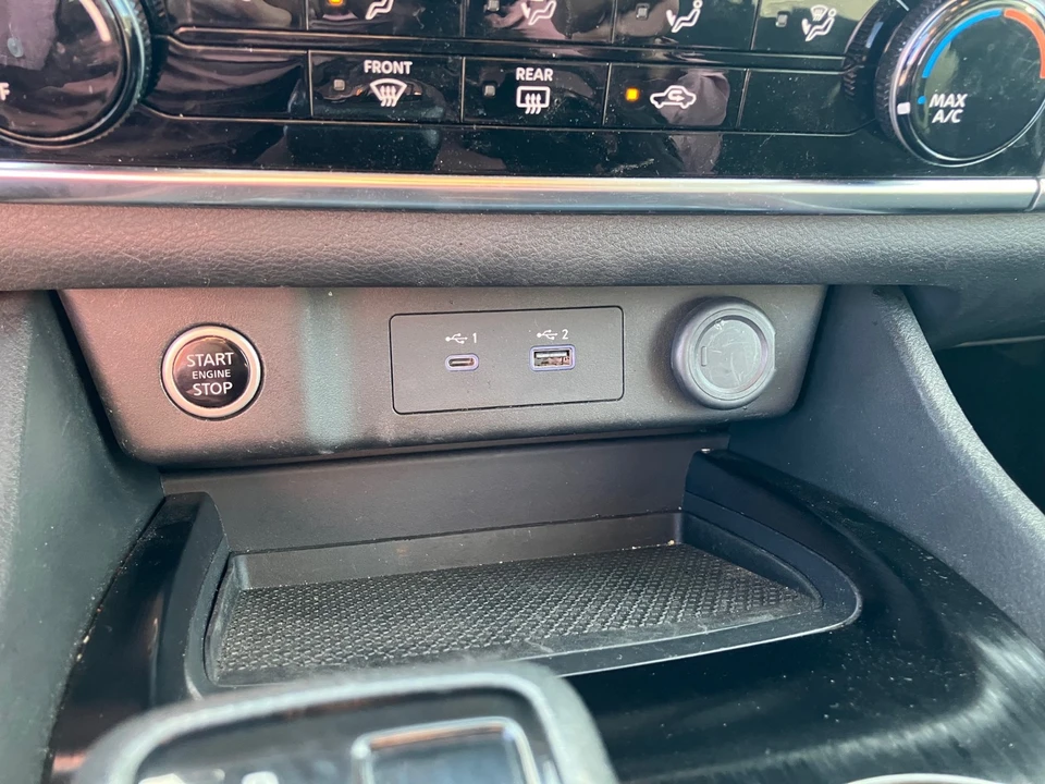 2023 Nissan Rogue - Image 13 of 15