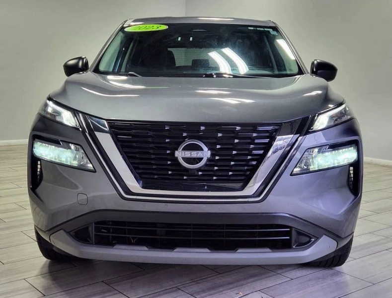 2023 Nissan Rogue - Image 7 of 12
