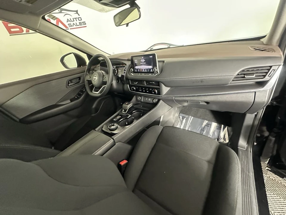 2023 Nissan Rogue - Image 21 of 21