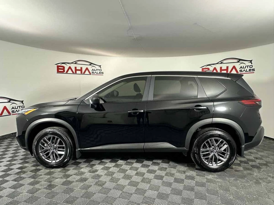 2023 Nissan Rogue - Image 4 of 21