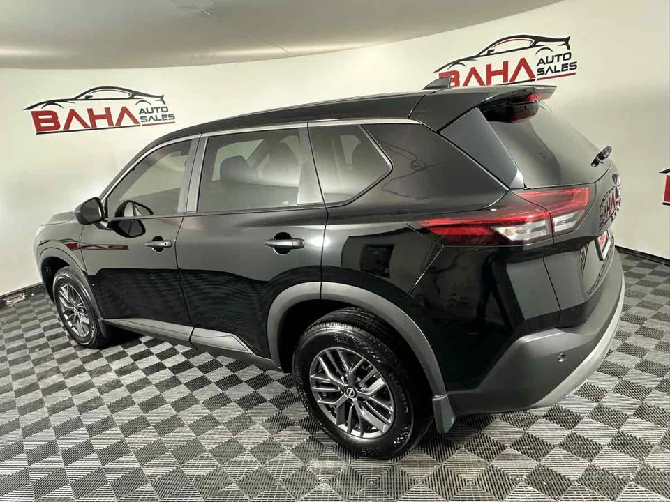 2023 Nissan Rogue - Image 5 of 21