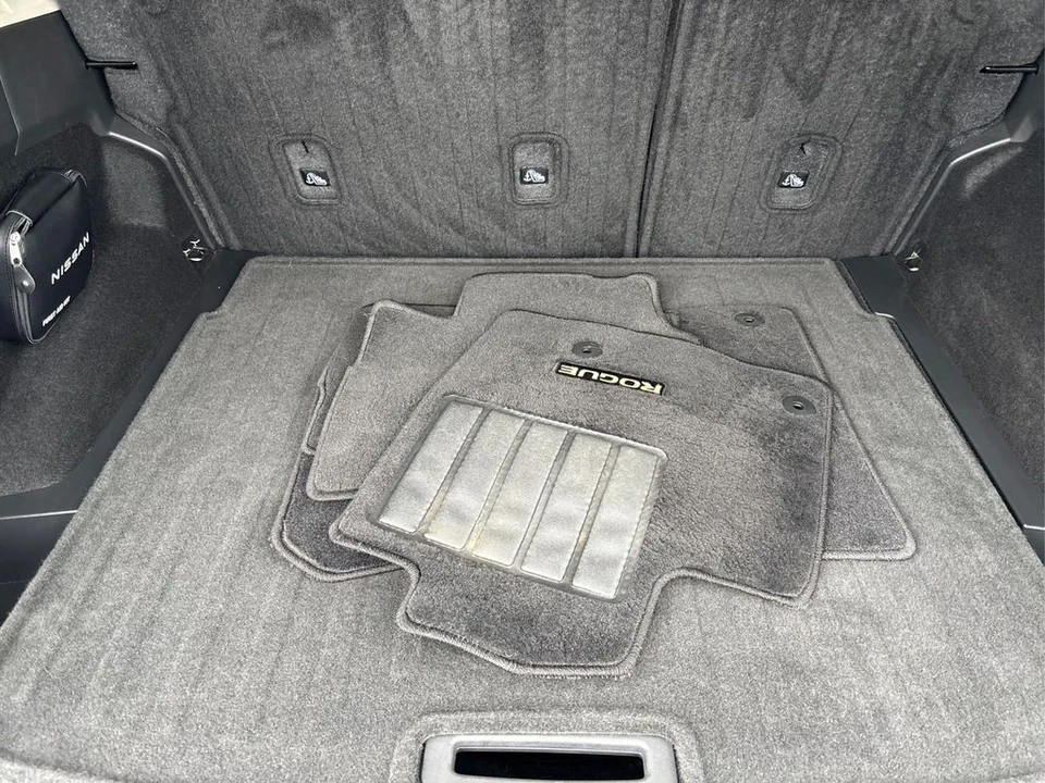 2023 Nissan Rogue - Image 11 of 12