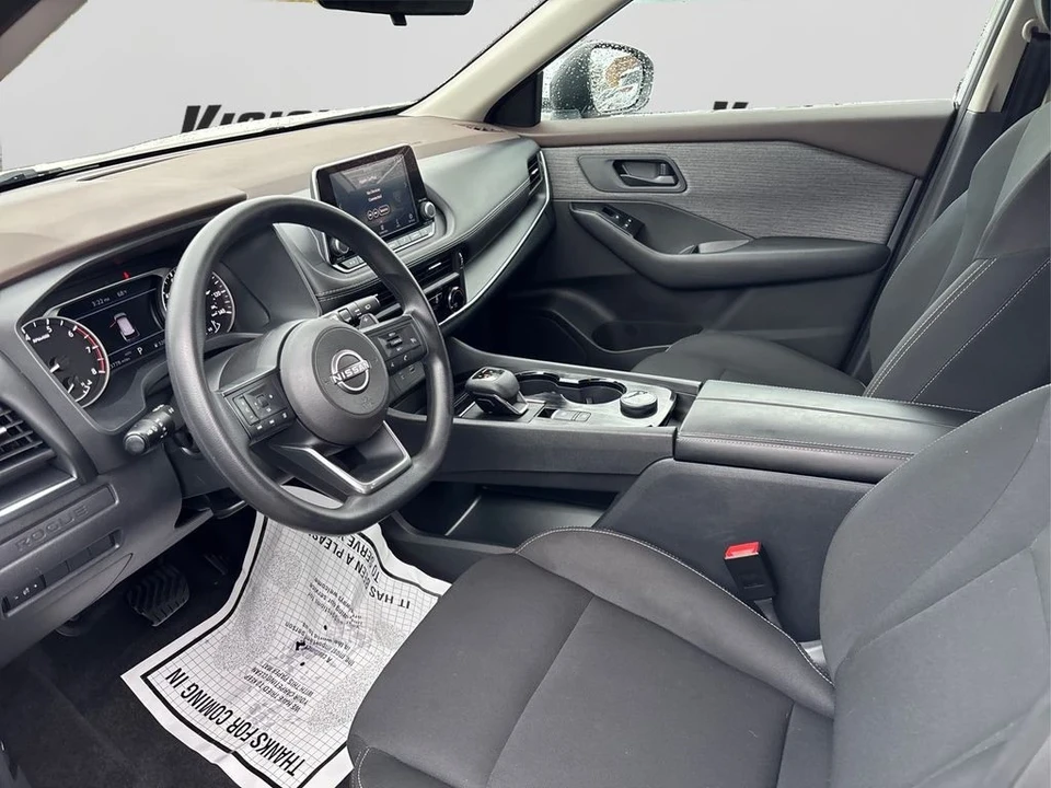 2023 Nissan Rogue - Image 9 of 12