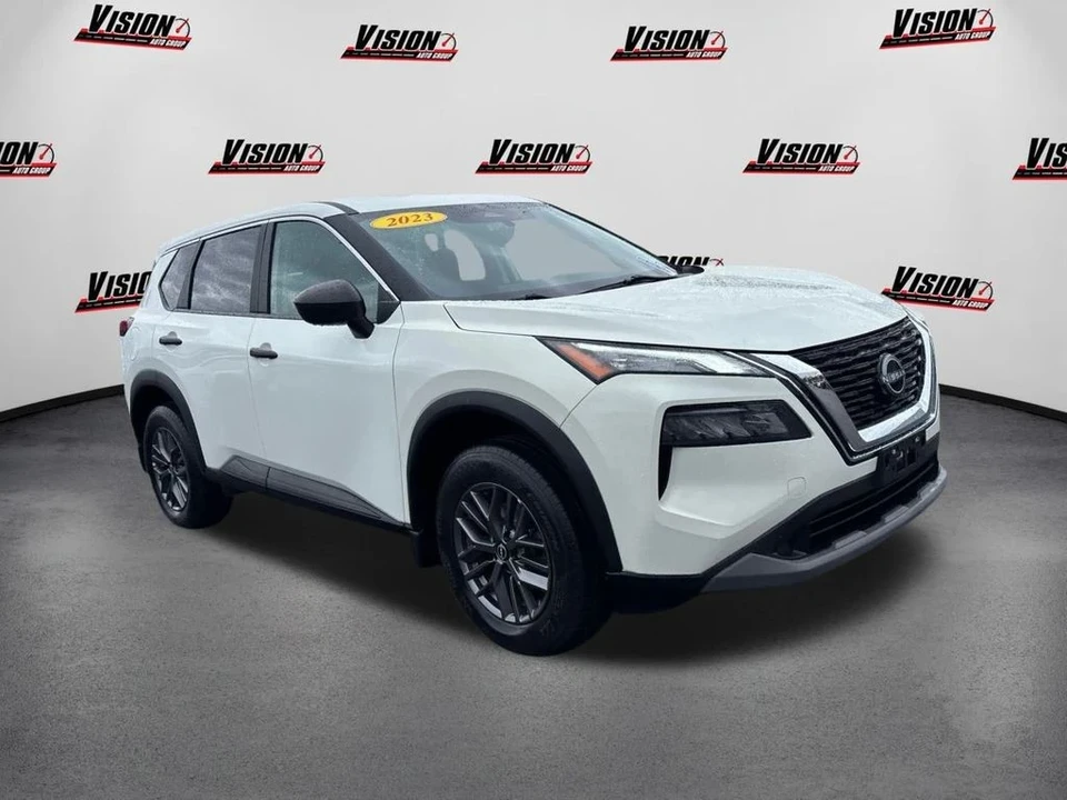 2023 Nissan Rogue - Image 3 of 12