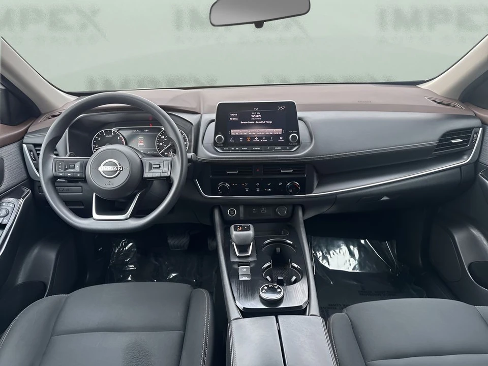 2023 Nissan Rogue - Image 11 of 21