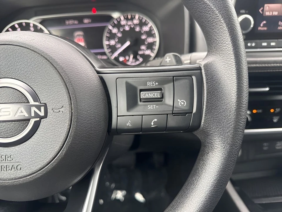 2023 Nissan Rogue - Image 14 of 21