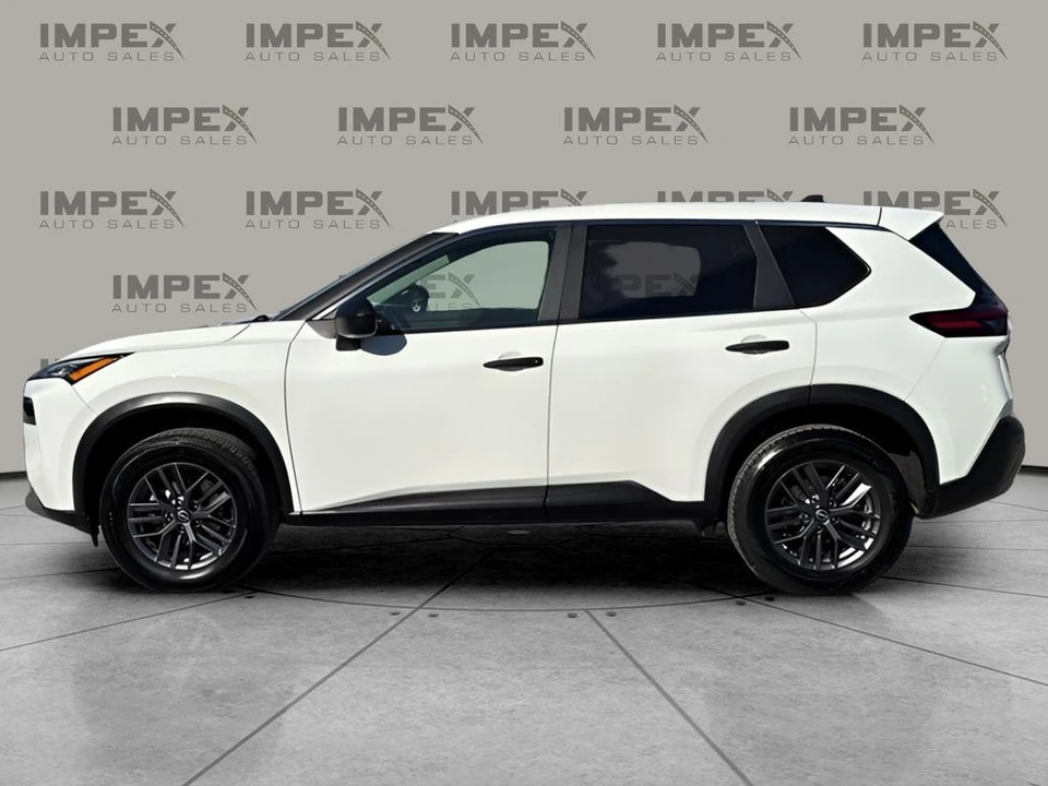 2023 Nissan Rogue - Image 2 of 12