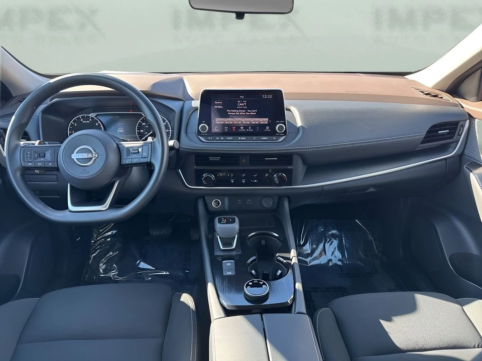 2023 Nissan Rogue - Image 11 of 21