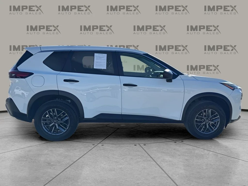 2023 Nissan Rogue - Image 6 of 21