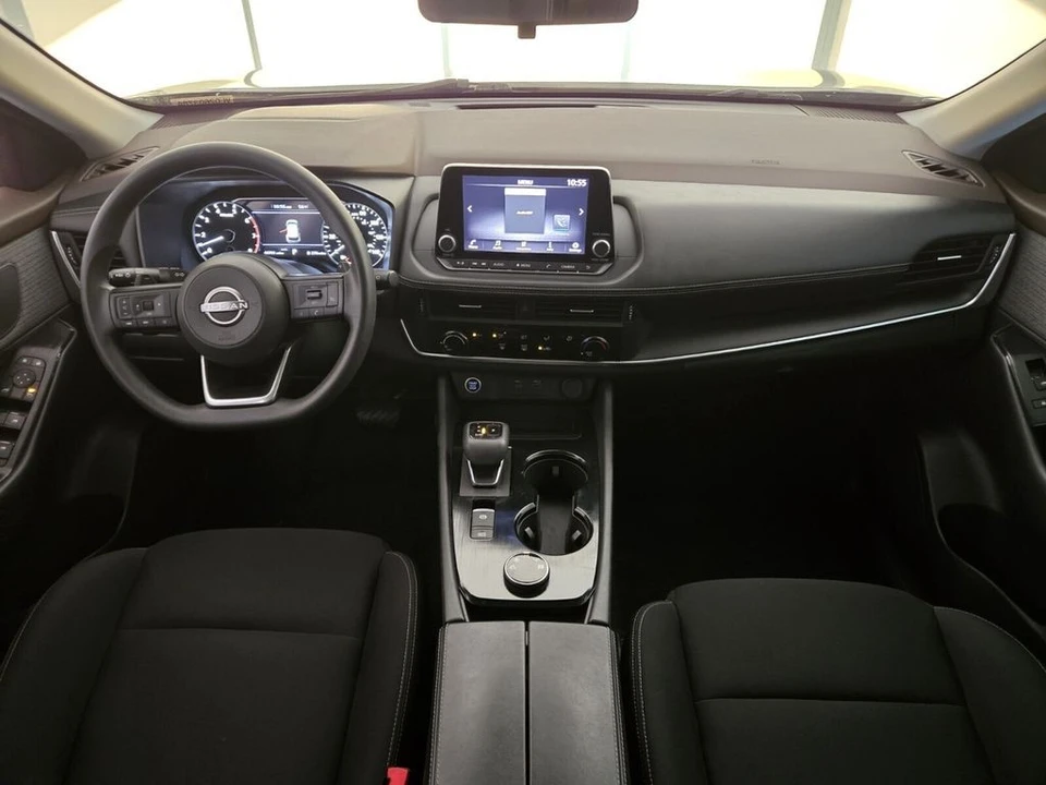 2023 Nissan Rogue - Image 9 of 21