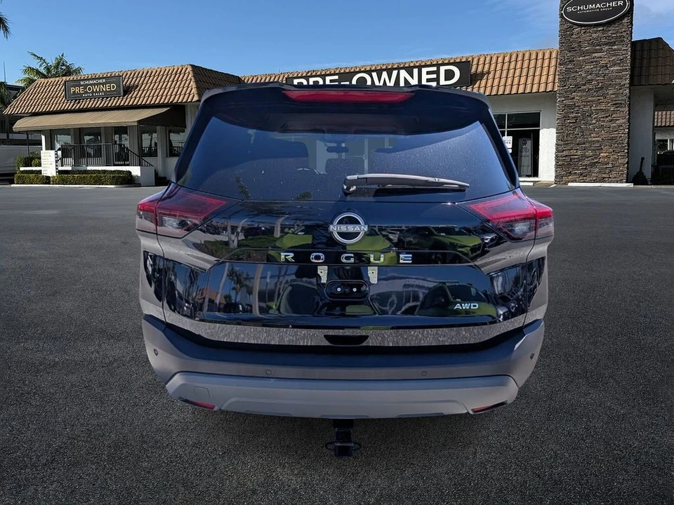 2023 Nissan Rogue - Image 6 of 21