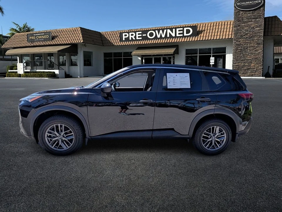 2023 Nissan Rogue - Image 4 of 21