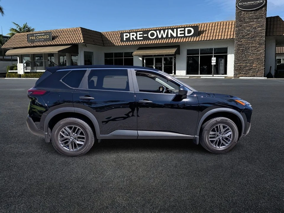 2023 Nissan Rogue - Image 8 of 21
