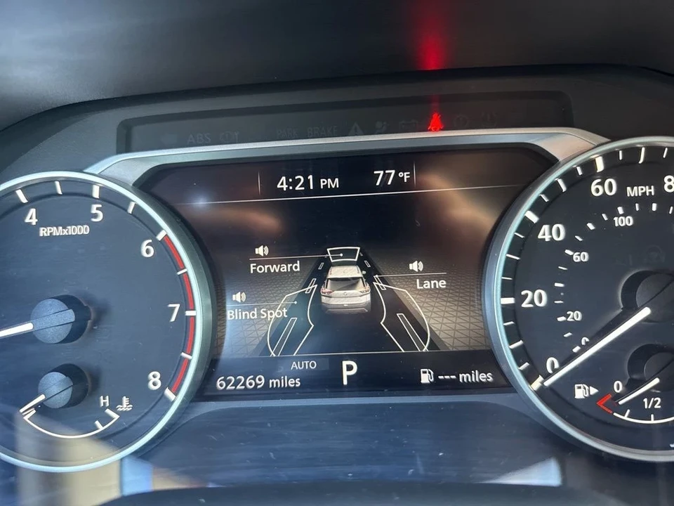 2023 Nissan Rogue - Image 12 of 12