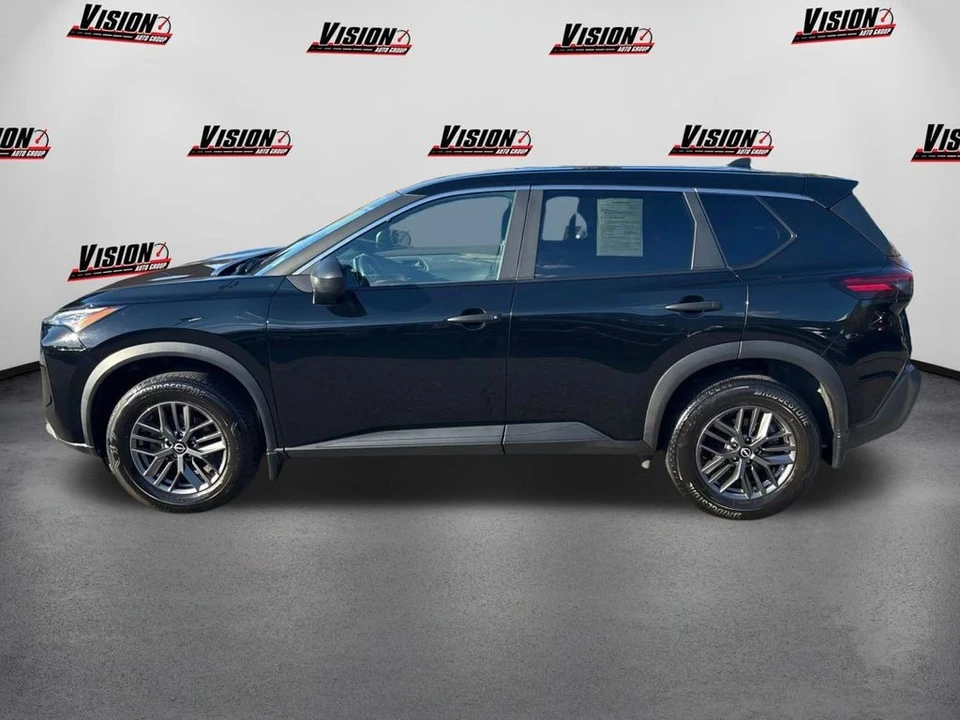 2023 Nissan Rogue - Image 8 of 12