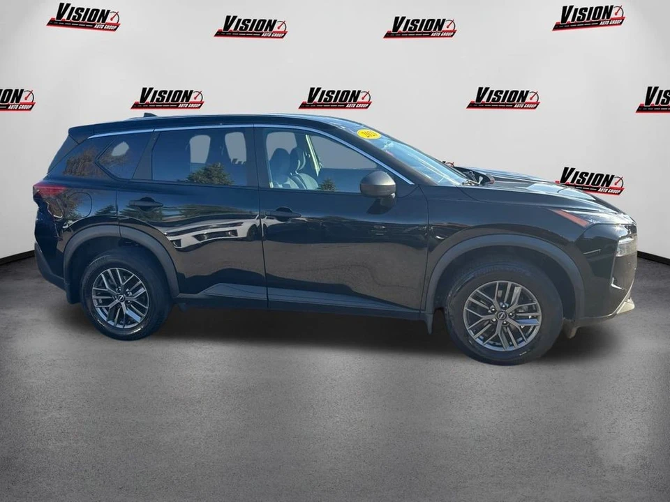 2023 Nissan Rogue - Image 4 of 12