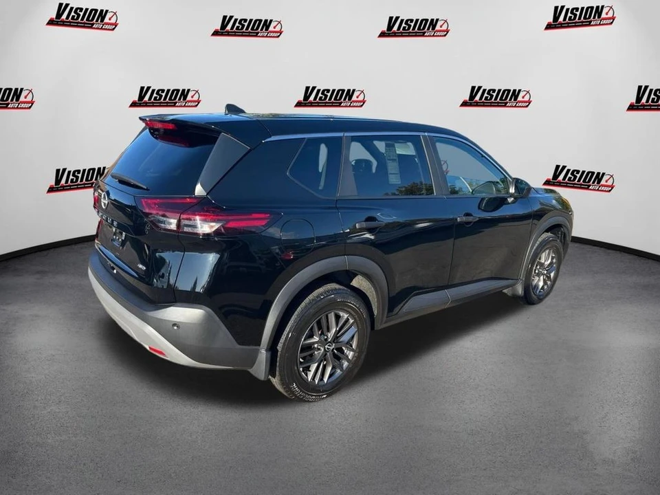 2023 Nissan Rogue - Image 5 of 12
