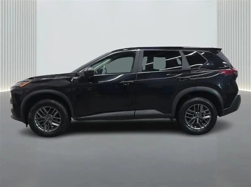 2023 Nissan Rogue - Image 2 of 12