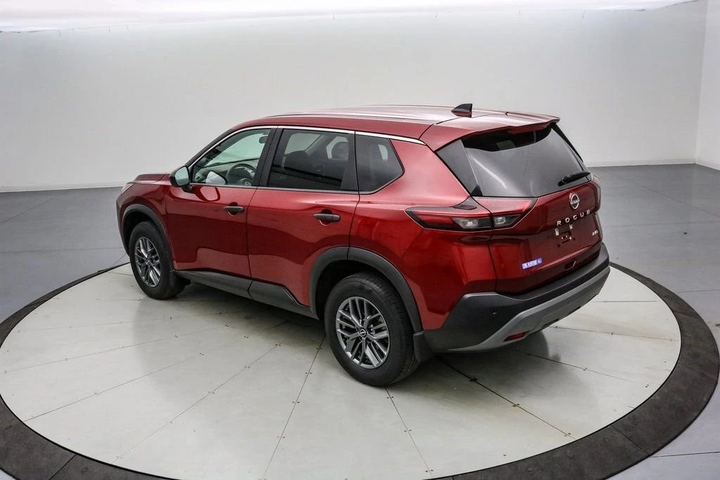 2023 Nissan Rogue - Image 7 of 21
