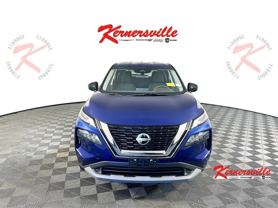 2023 Nissan Rogue - Image 2 of 21