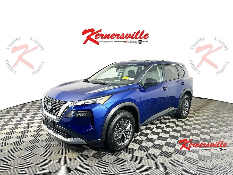 2023 Nissan Rogue - Image 3 of 21