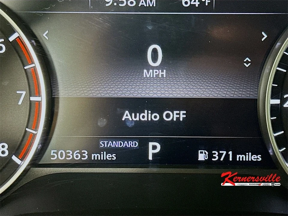 2023 Nissan Rogue - Image 15 of 21