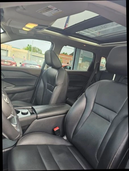 2023 Nissan Rogue - Image 12 of 12