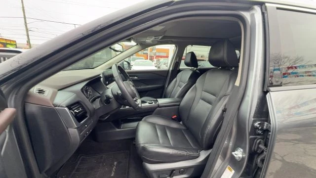 2023 Nissan Rogue - Image 12 of 16