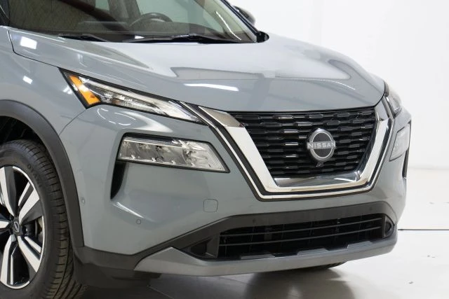 2023 Nissan Rogue - Image 13 of 21