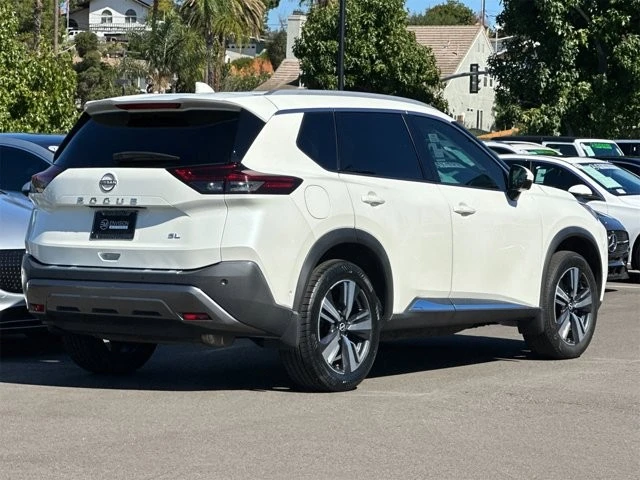 2023 Nissan Rogue - Image 3 of 12