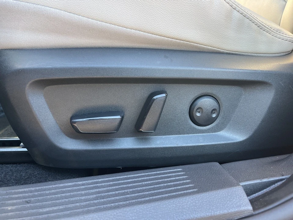 2023 Nissan Rogue - Image 11 of 12