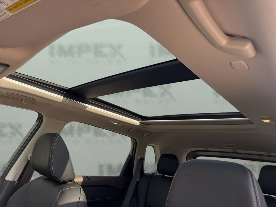 2023 Nissan Rogue - Image 12 of 21