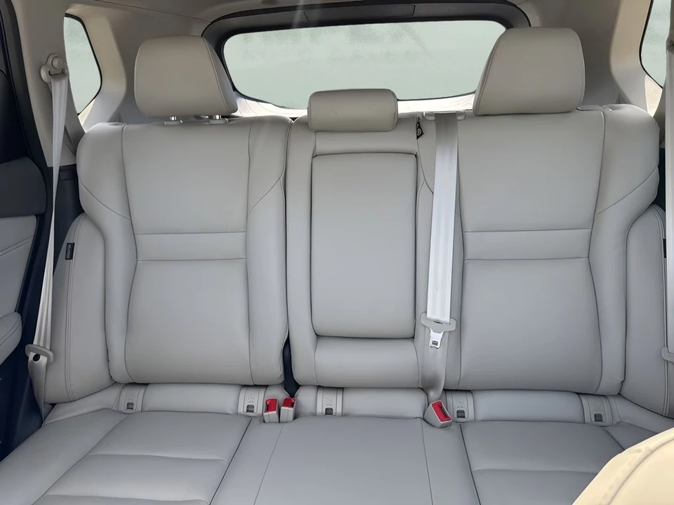 2023 Nissan Rogue - Image 12 of 21