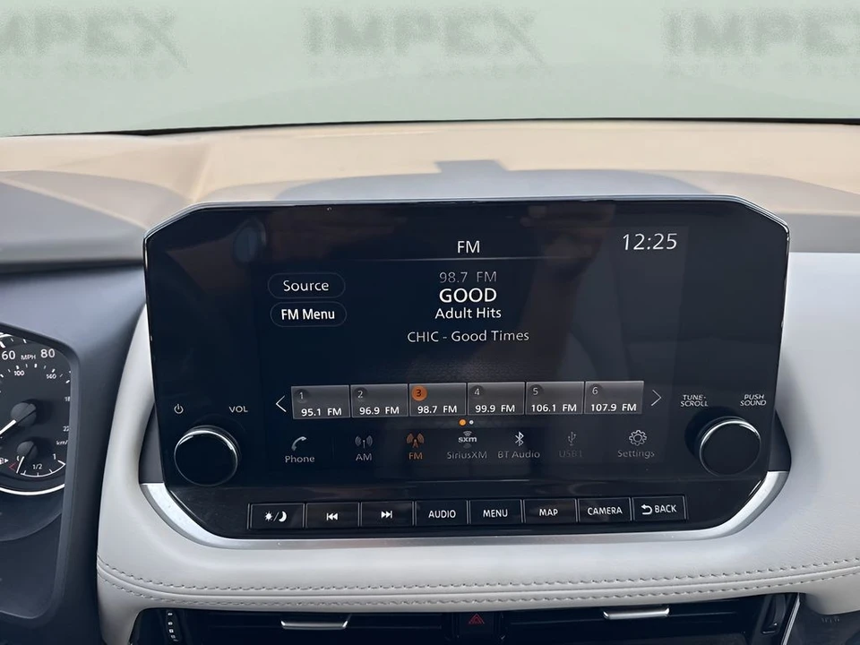 2023 Nissan Rogue - Image 19 of 21