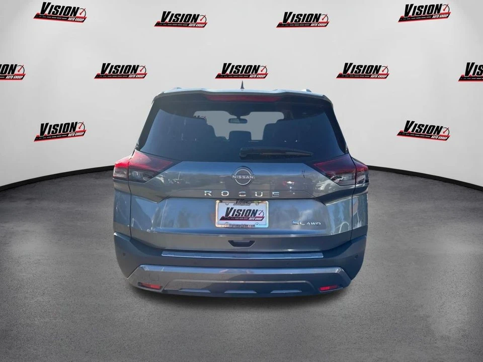 2023 Nissan Rogue - Image 6 of 12