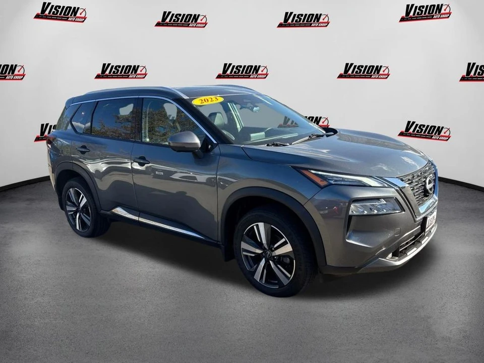 2023 Nissan Rogue - Image 3 of 12