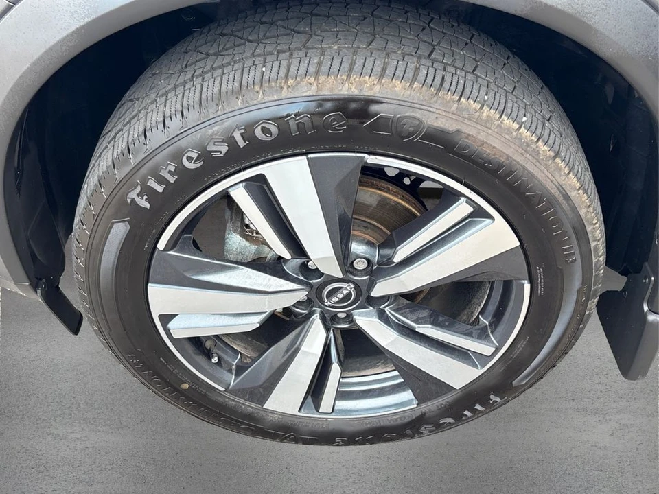 2023 Nissan Rogue - Image 12 of 12