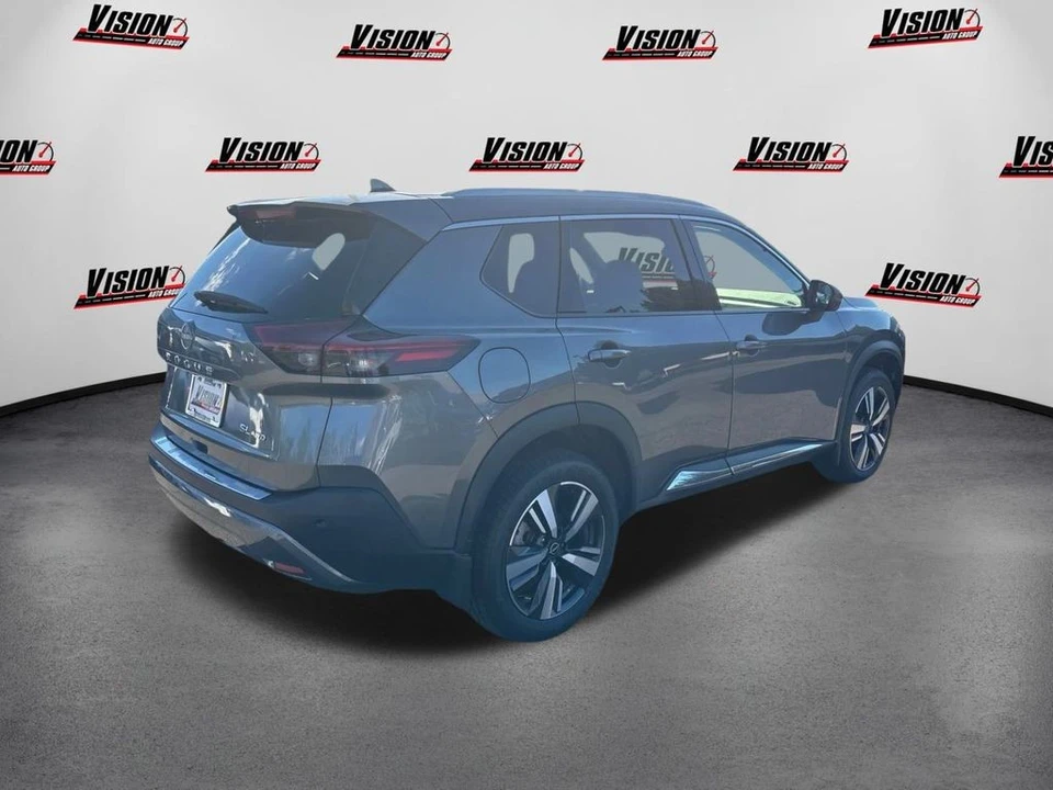 2023 Nissan Rogue - Image 5 of 12