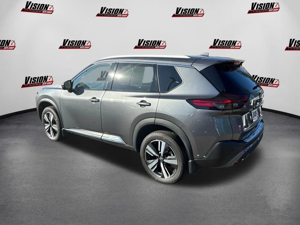 2023 Nissan Rogue - Image 7 of 12