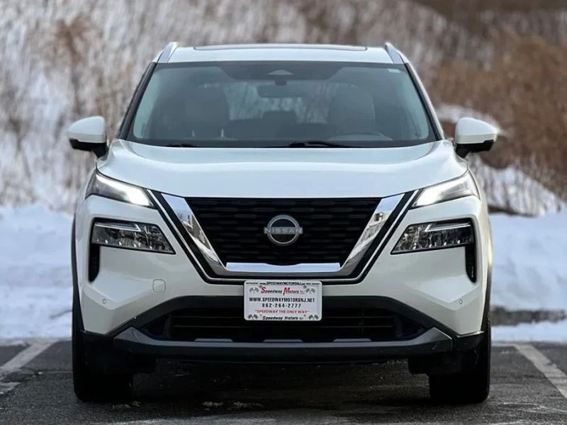 2023 Nissan Rogue - Image 3 of 12