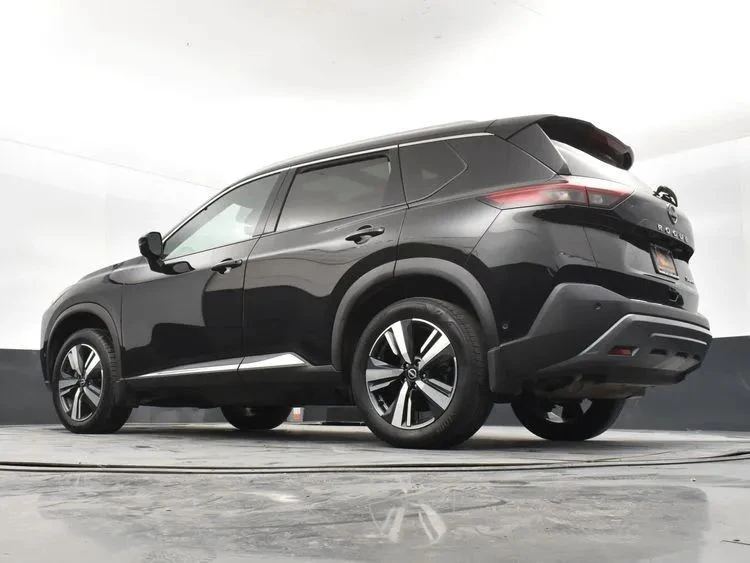 2023 Nissan Rogue - Image 12 of 12