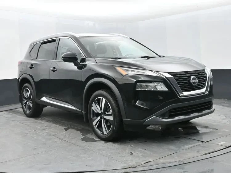 2023 Nissan Rogue - Image 2 of 12