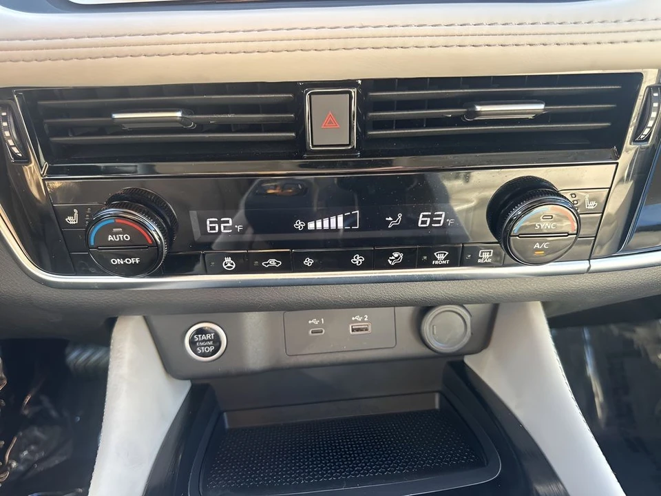 2023 Nissan Rogue - Image 20 of 21