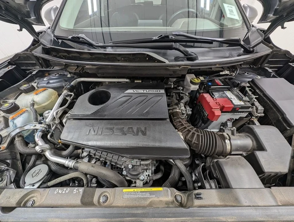 2023 Nissan Rogue - Image 10 of 10