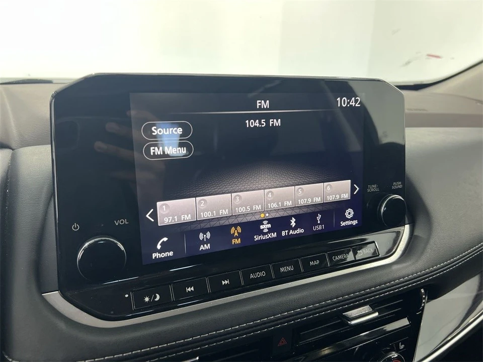 2023 Nissan Rogue - Image 12 of 12