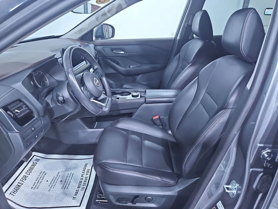2023 Nissan Rogue - Image 11 of 12