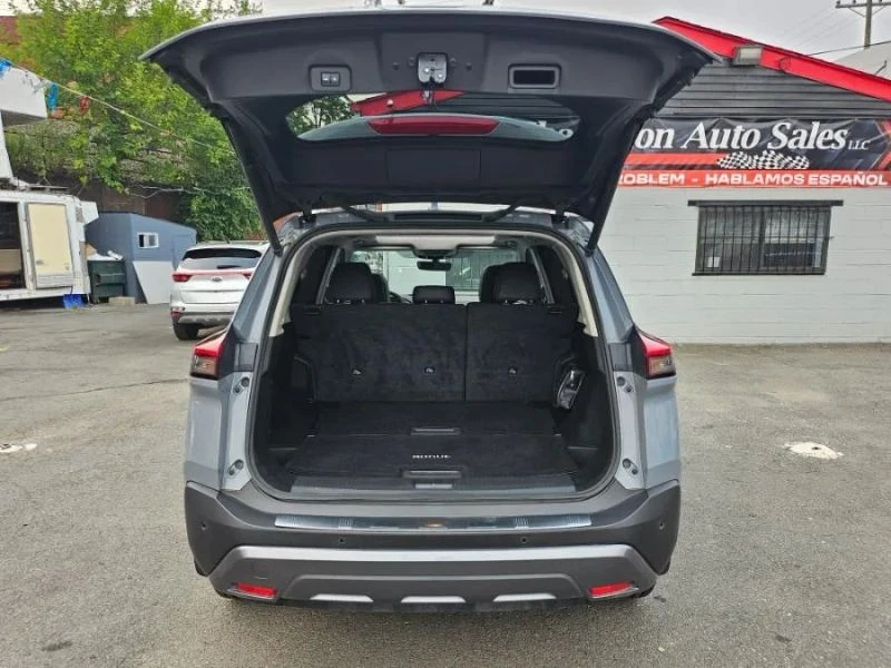 2023 Nissan Rogue - Image 8 of 12