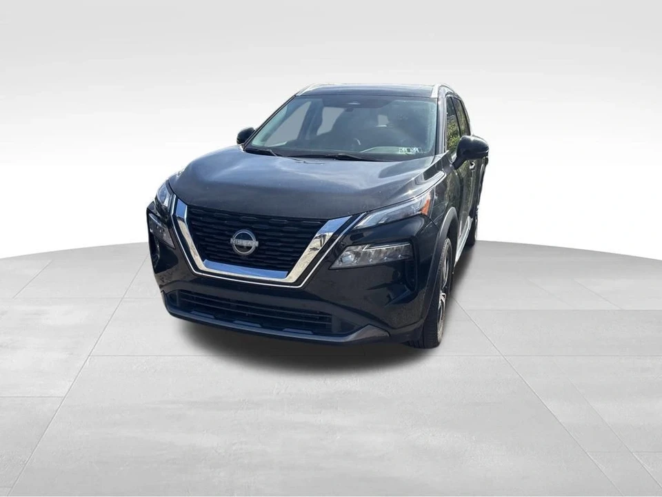 2023 Nissan Rogue - Image 2 of 12