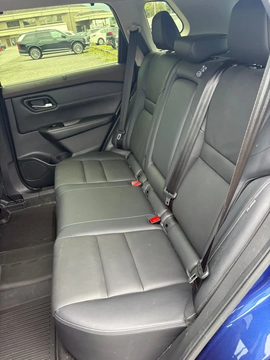 2023 Nissan Rogue - Image 14 of 16