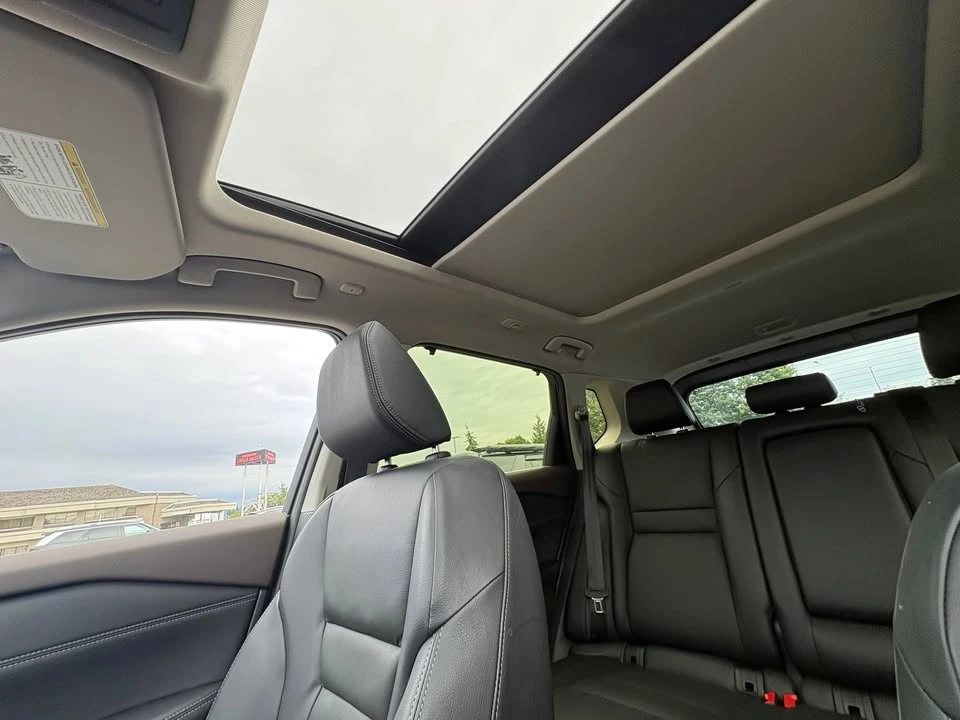 2023 Nissan Rogue - Image 12 of 16